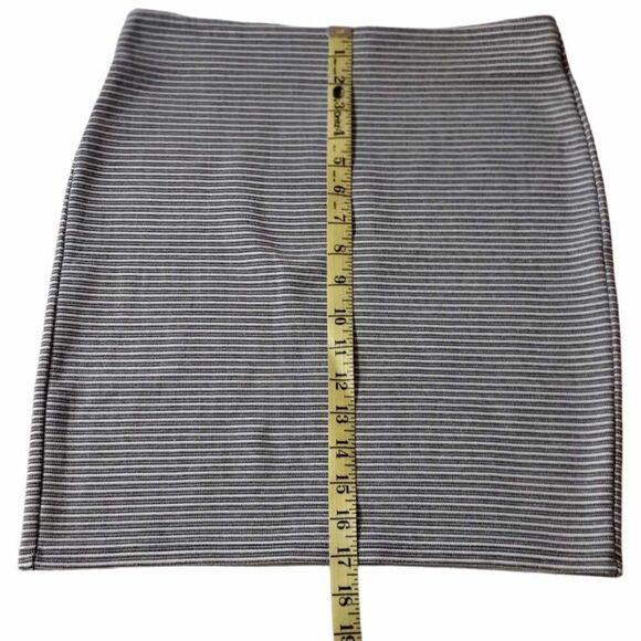 Ann Taylor Loft Black & White Striped Midi Pencil Skirts Size S! - Picture 12 of 15